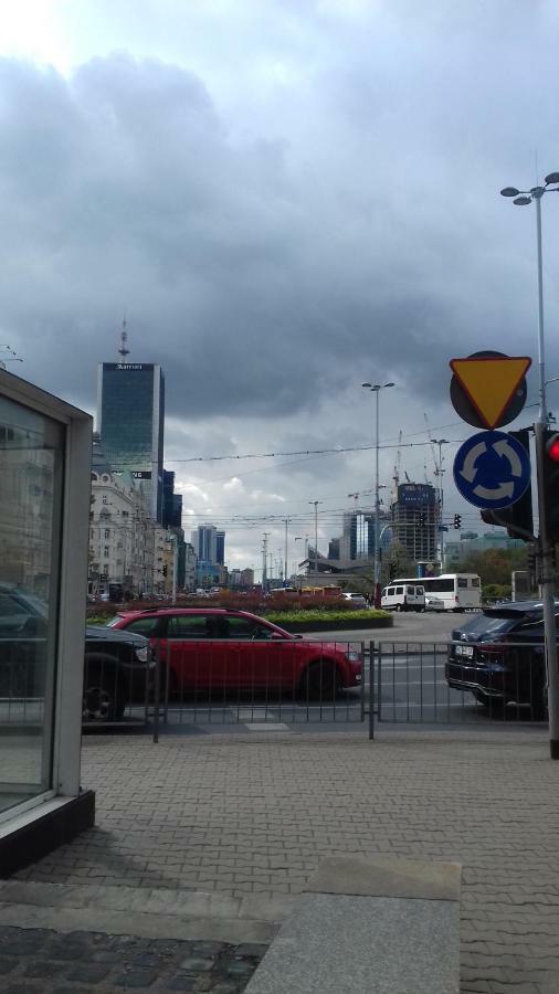 Metro Centrum Bed Варшава Экстерьер фото